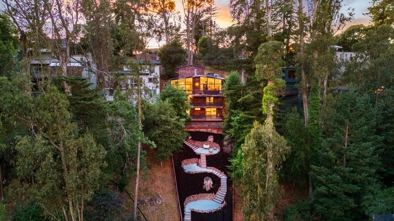 1615 Arrowhead068.jpg