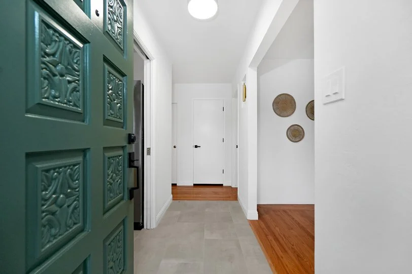 26 Leamont Smallerr011.jpg