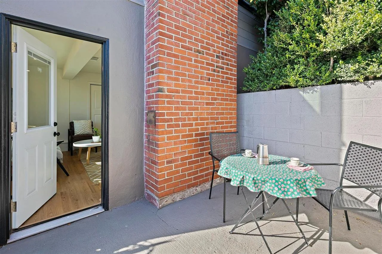 4198 Huntington St Smaller 059.jpg