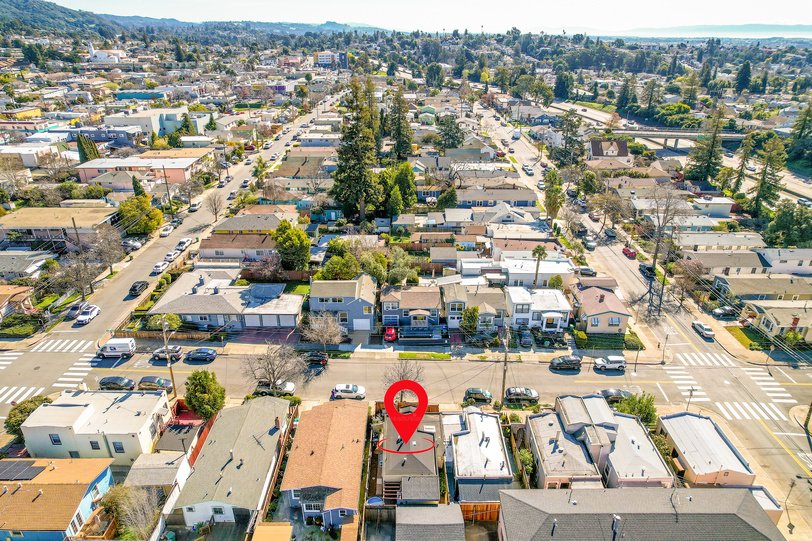 3467 Loma Vista Smaller 059.jpg