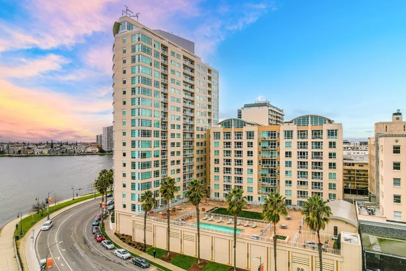 1 Lakeside Drive #710