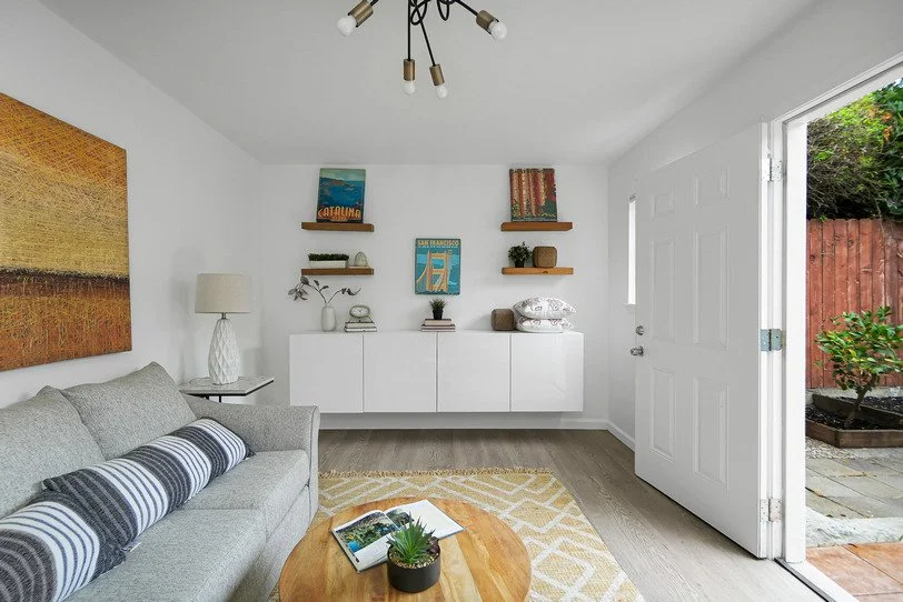 3911 Vale Avenue043.jpg