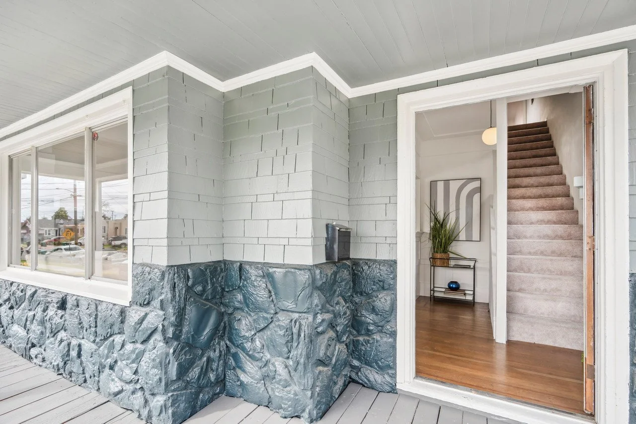 2239 66th Ave Smaller 005.jpg