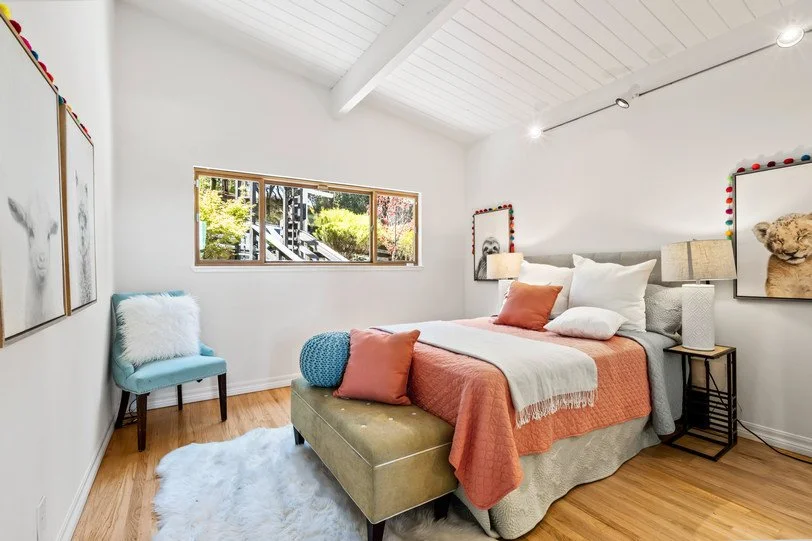 1615 Arrowhead008.jpg