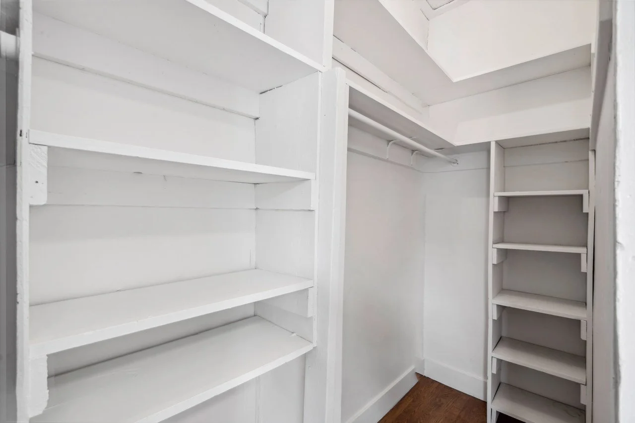 2239 66th Ave Smaller 028.jpg