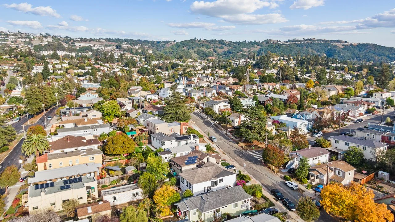 3723 Madrone Smaller 009.jpg