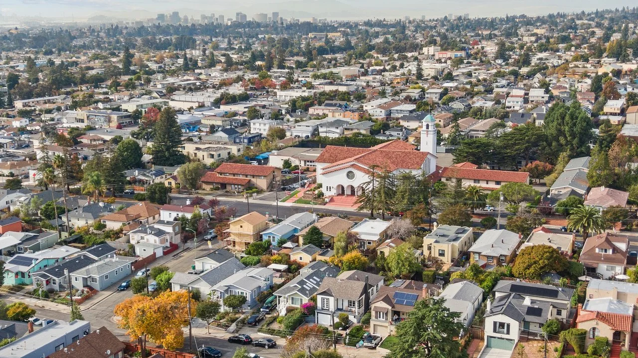 3723 Madrone Smaller 012.jpg