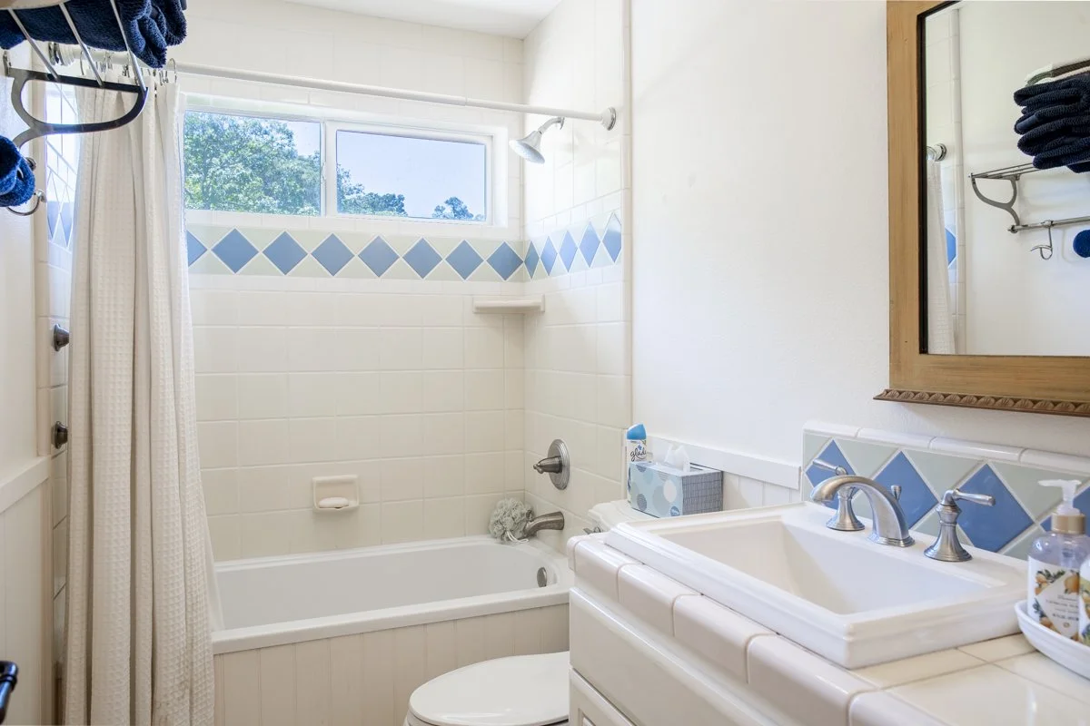 3165 Wooden Valley_Lo_Res-100.jpg