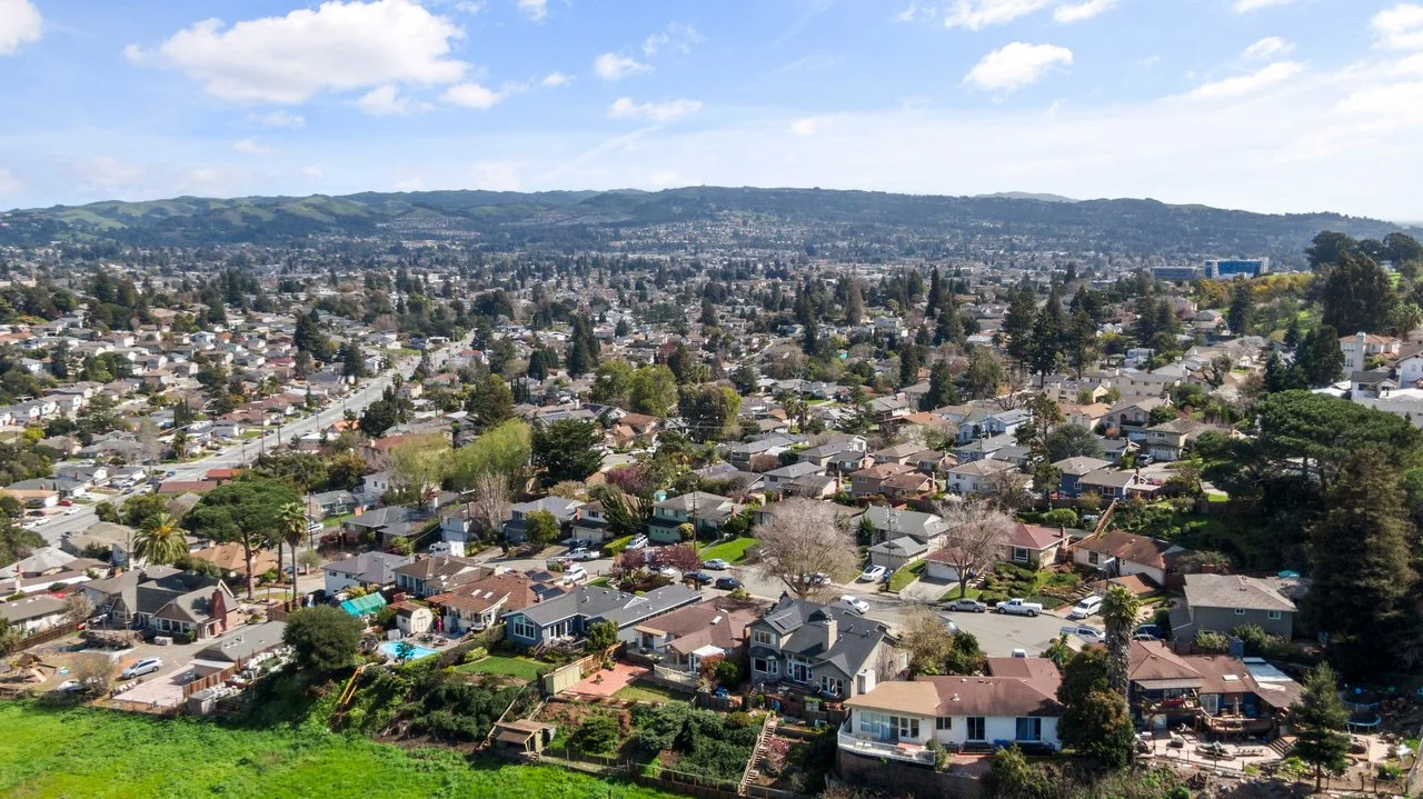 3138 Aylesbury Ct Smaller 060.jpg