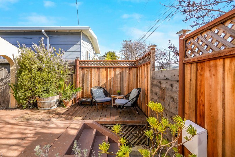 3467 Loma Vista Smaller 010.jpg