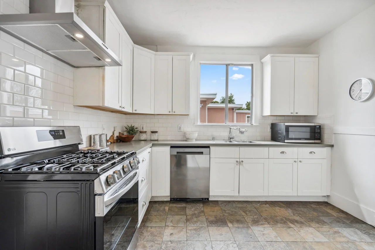 2239 66th Ave Smaller 022.jpg