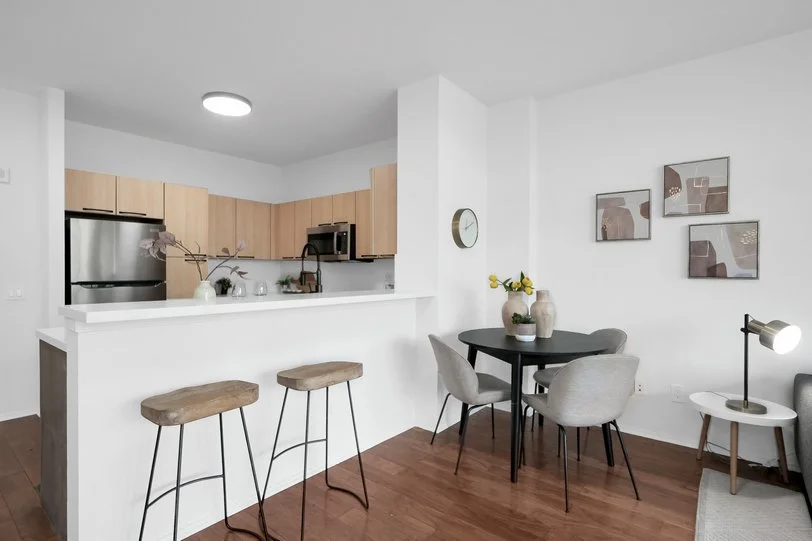 1 Lakeside Smaller 010.jpg