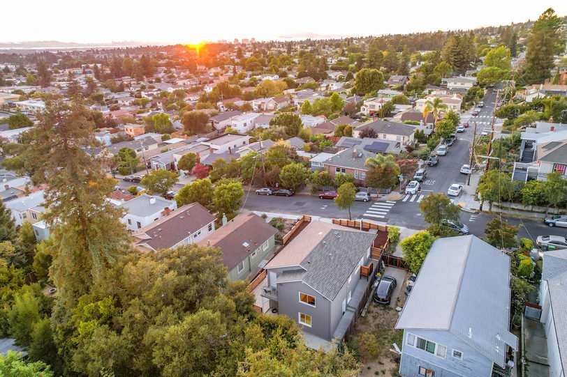 3960 Patterson Smaller 005.jpg