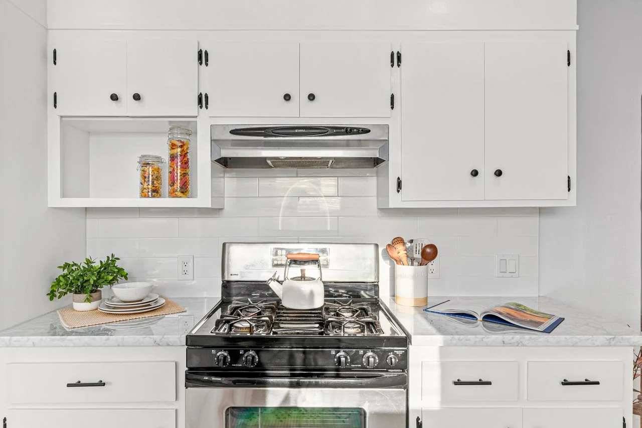 3723 Madrone Smaller 050.jpg