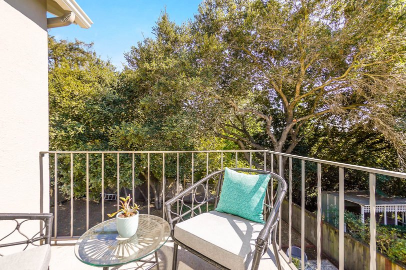 3960 Patterson Smaller 030.jpg