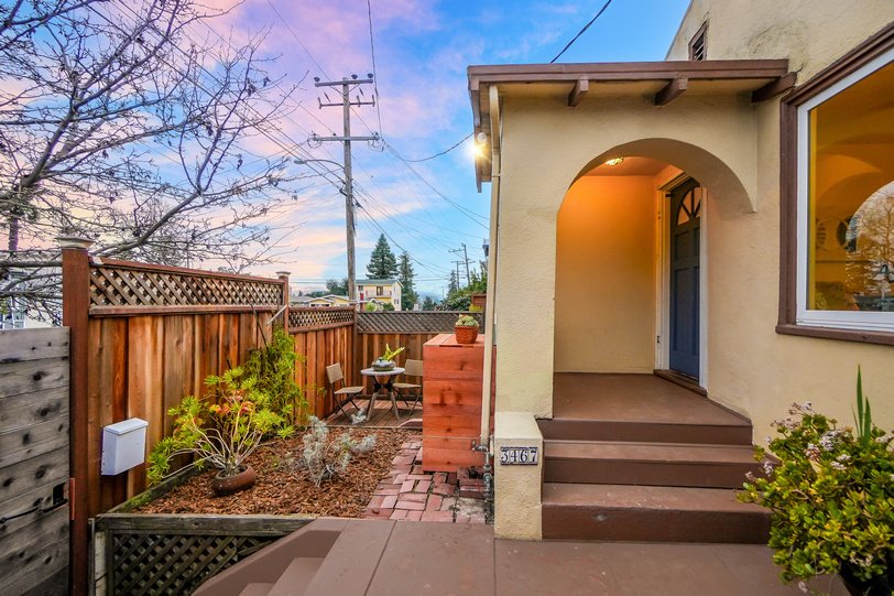 3467 Loma Vista Smaller 053.jpg