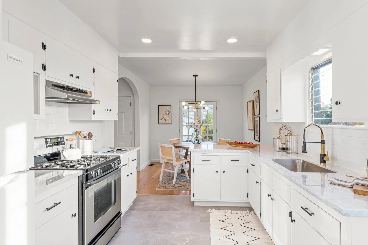 3723 Madrone Smaller 052.jpg