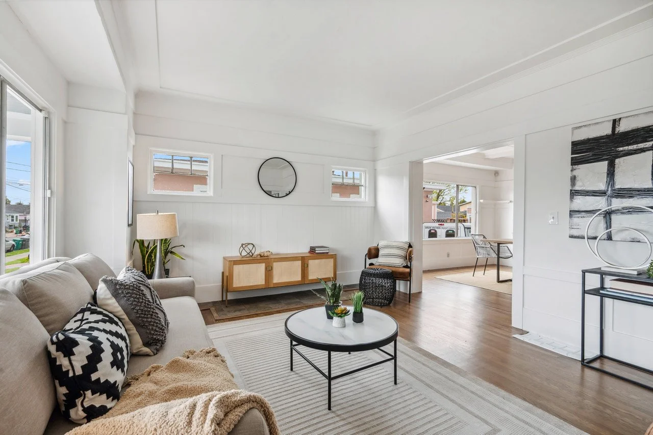 2239 66th Ave Smaller 010.jpg