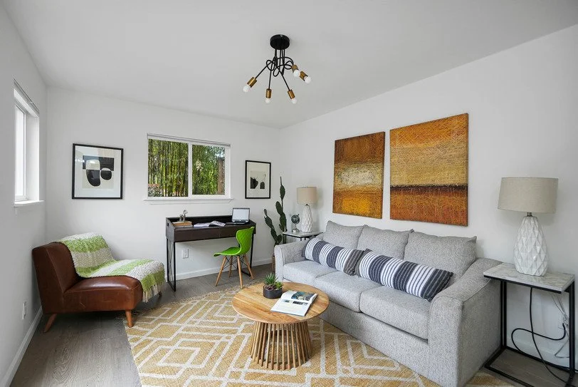 3911 Vale Avenue044.jpg