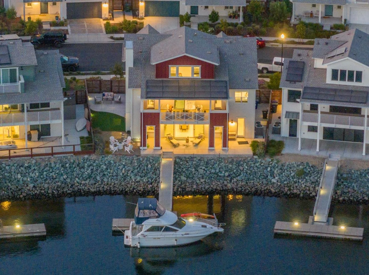 428 Halcyon Smaller 010.jpg