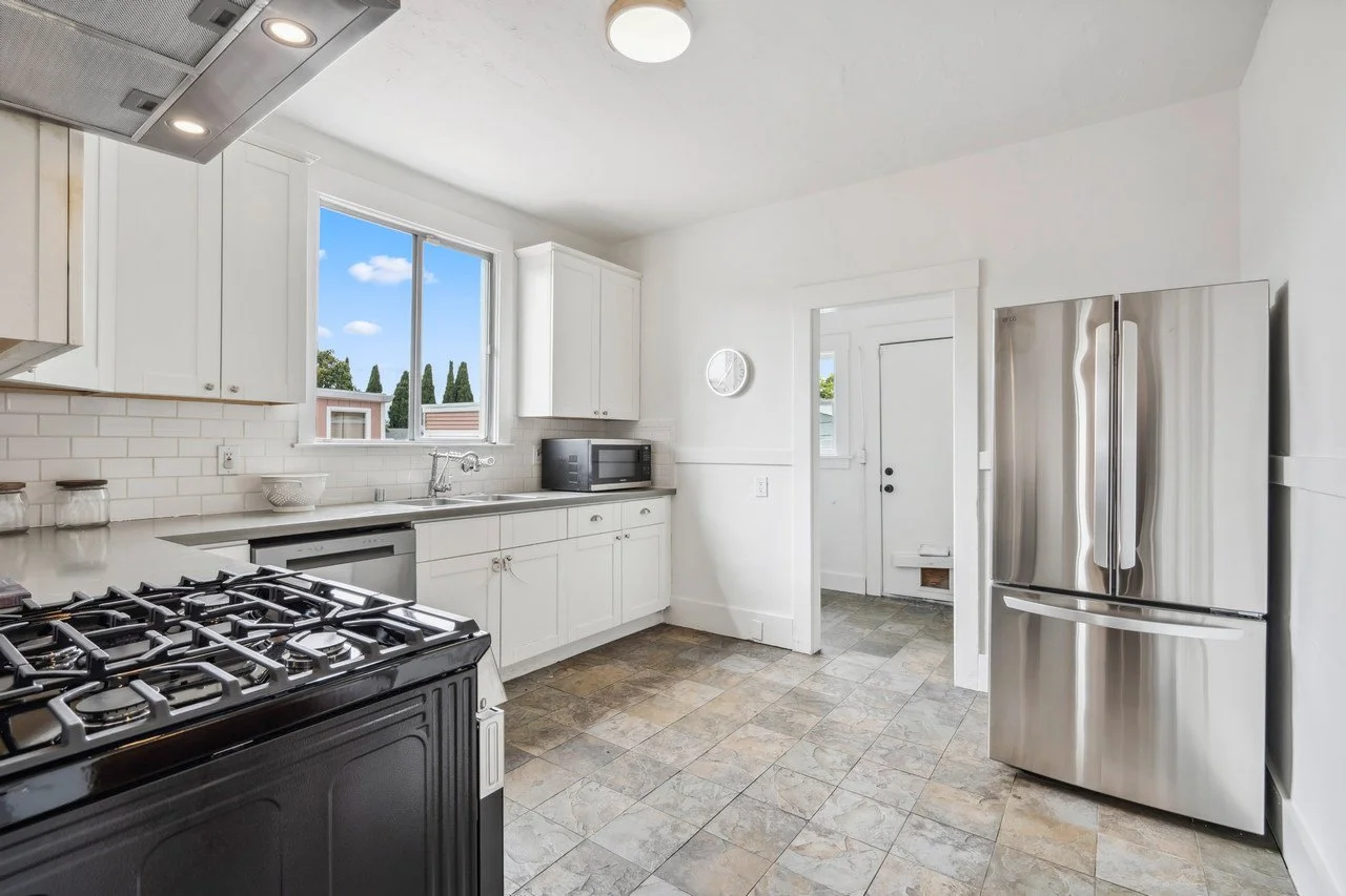 2239 66th Ave Smaller 021.jpg