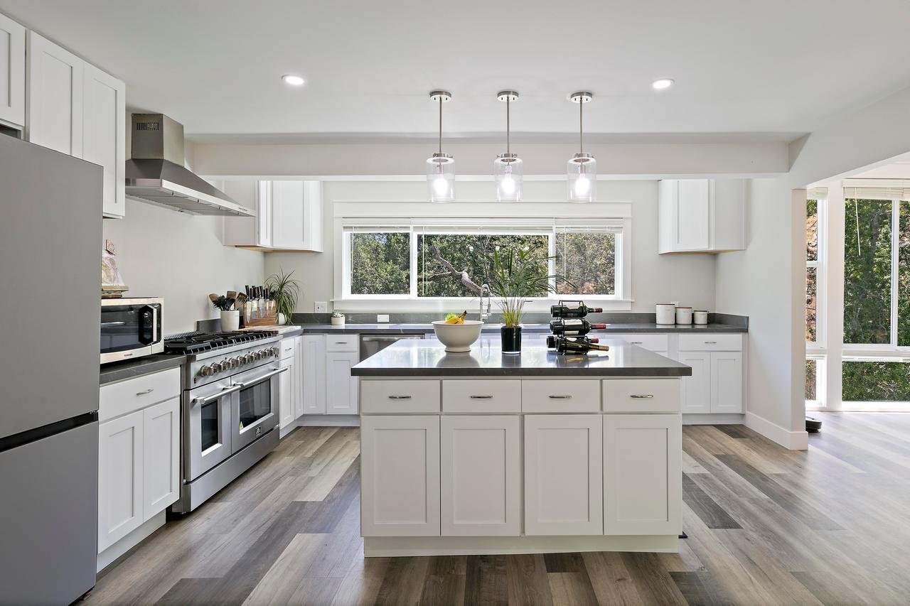 15 Ridge Lane Smaller 033.jpg