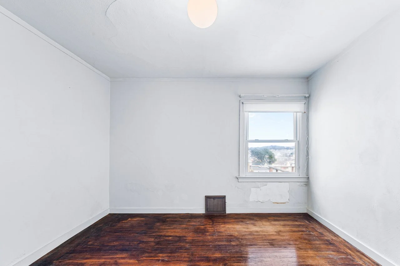 642 30th Smaller 042.jpg