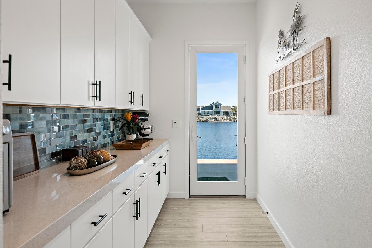 428 Halcyon Smaller 034.jpg