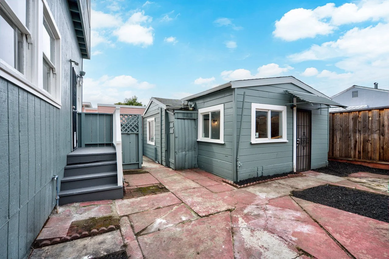 2239 66th Ave Smaller 064.jpg