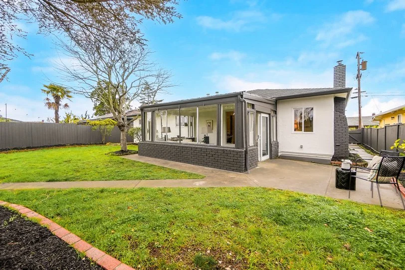 26 Leamont Smallerr047.jpg