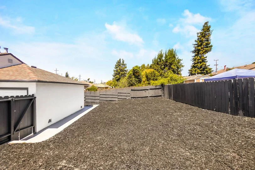 1705 163rd Smaller010.jpg