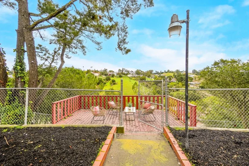 26 Leamont Smallerr048.jpg