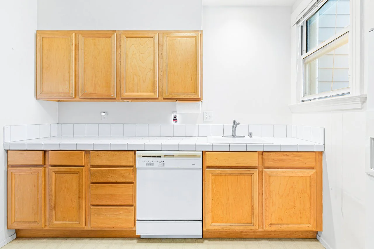 642 30th Smaller 034.jpg