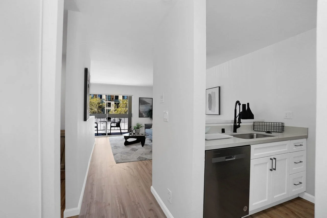 288 Whitmore St Smaller 007.jpg