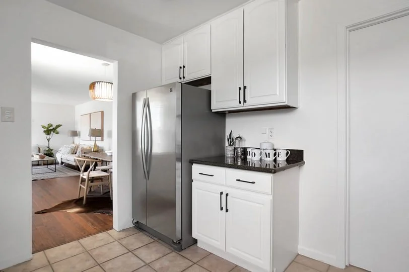 1705 163rd Smaller019.jpg