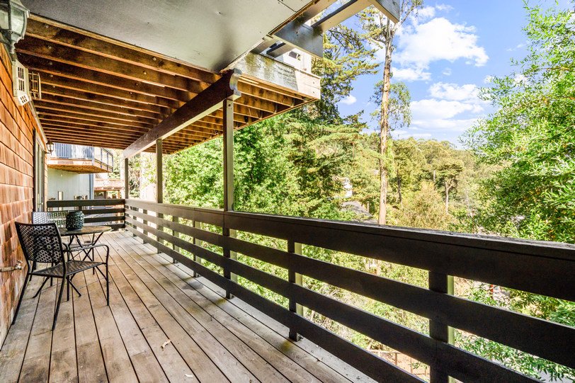 1615 Arrowhead003.jpg