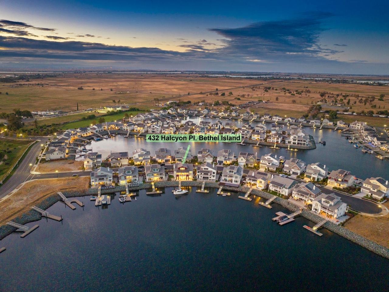 428 Halcyon Smaller 006.jpg