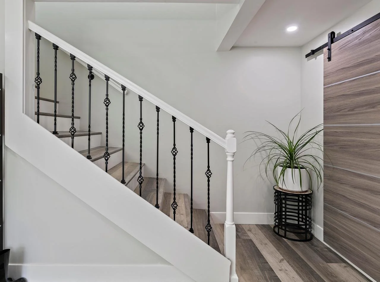 15 Ridge Lane Smaller 046.jpg