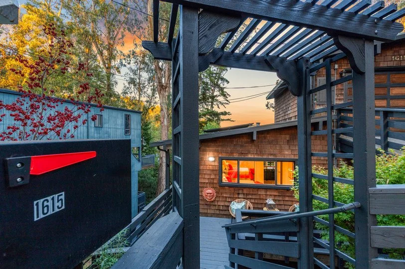 1615 Arrowhead130.jpg