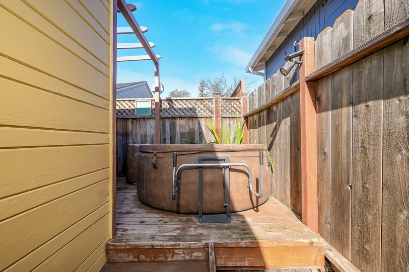 3467 Loma Vista Smaller 016.jpg