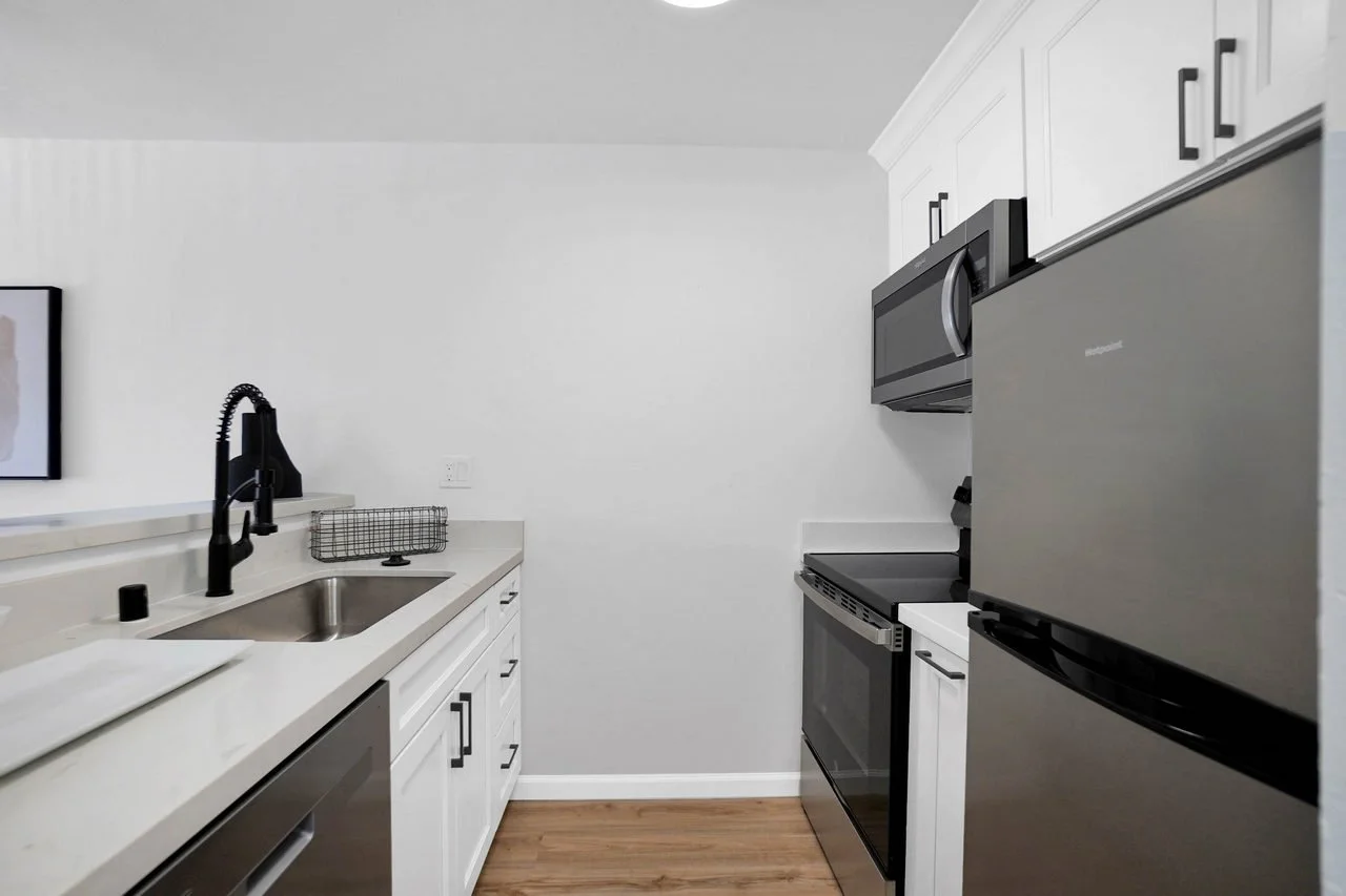 288 Whitmore St Smaller 008.jpg