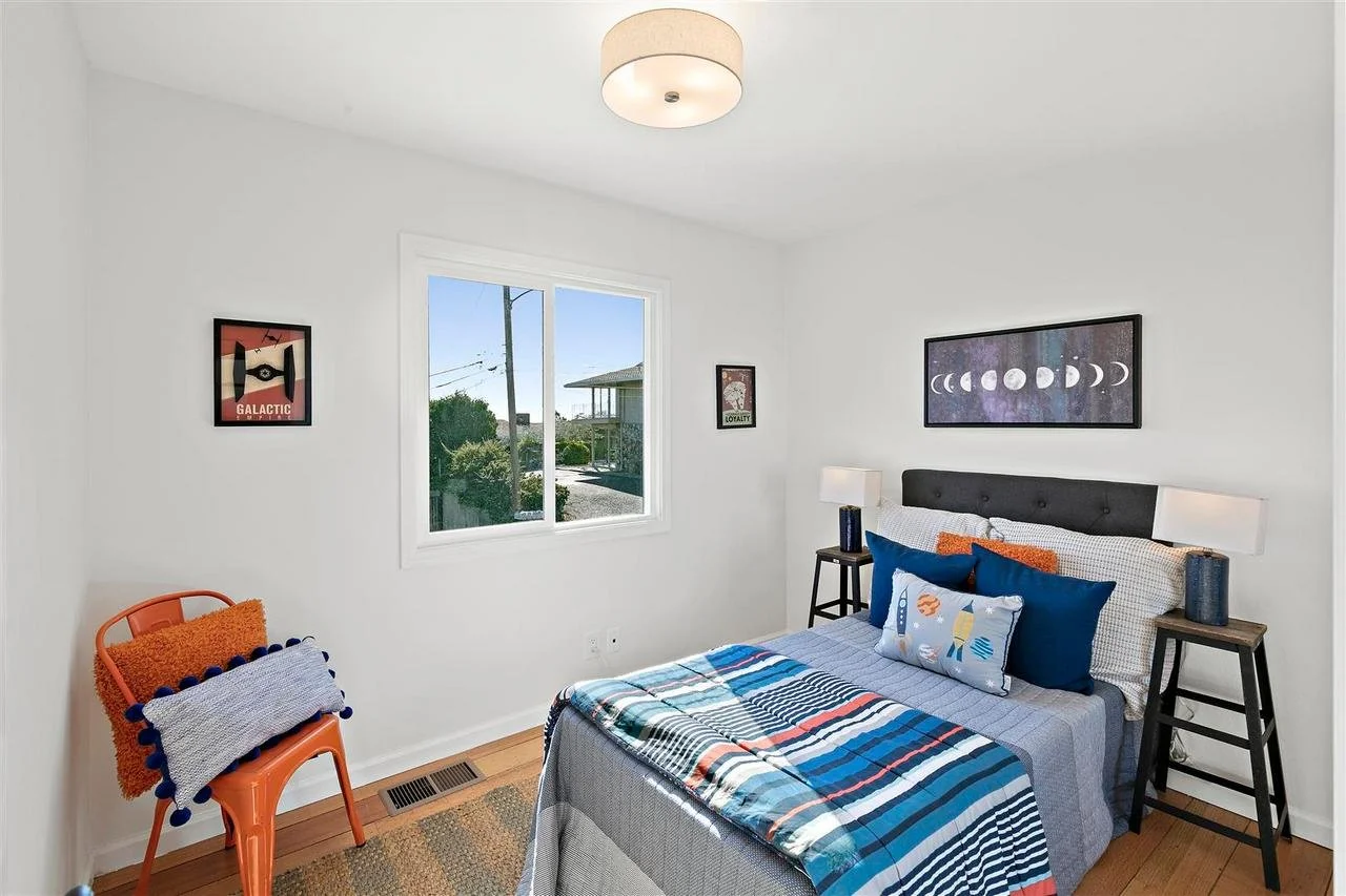 4198 Huntington St Smaller 044.jpg