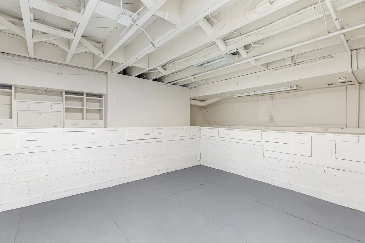 3723 Madrone Smaller 036.jpg