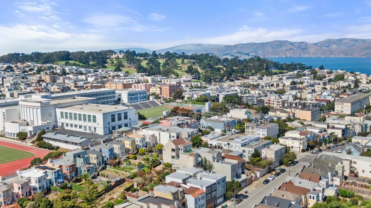 642 30th Smaller 076.jpg