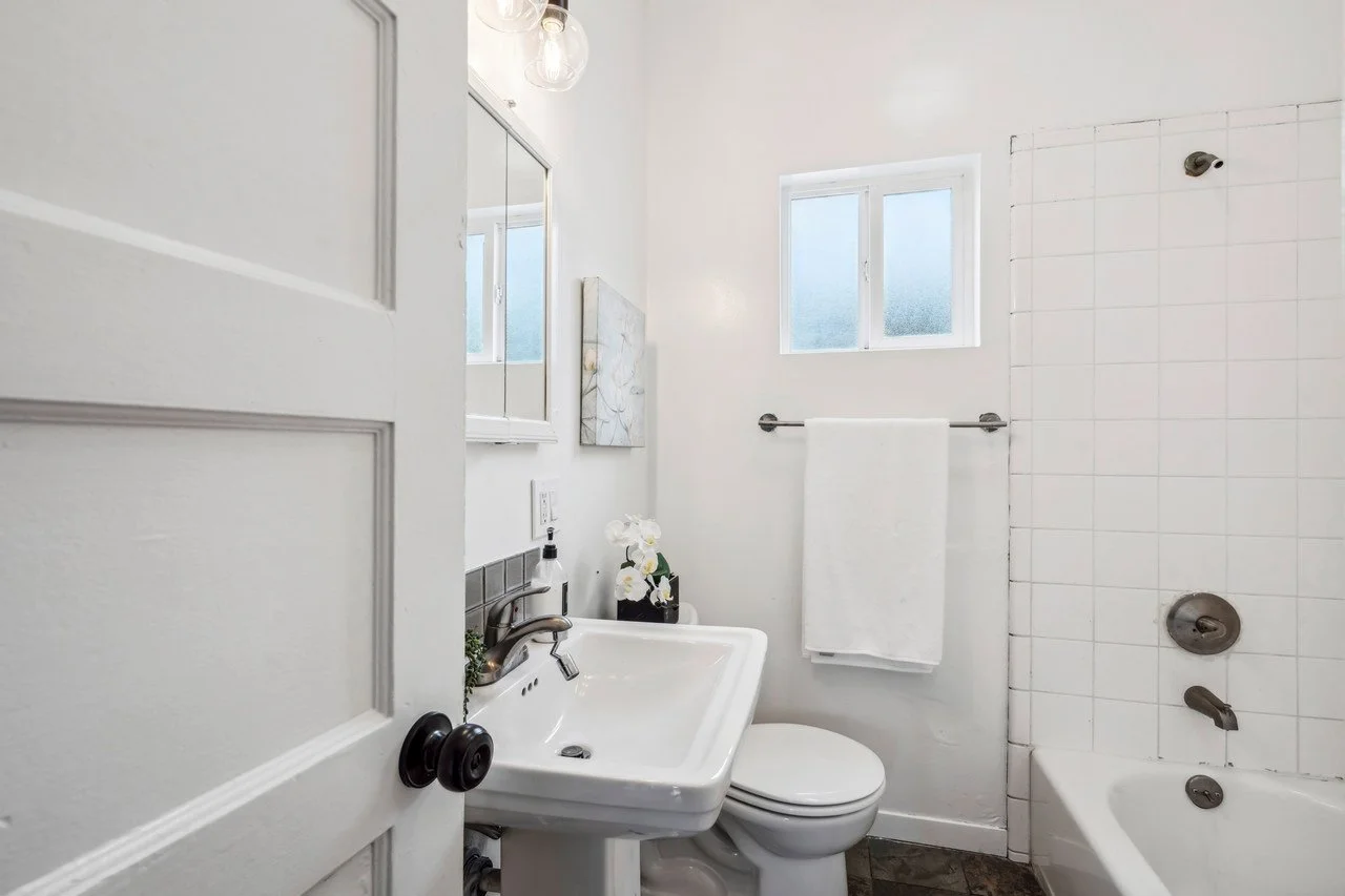 2239 66th Ave Smaller 029.jpg