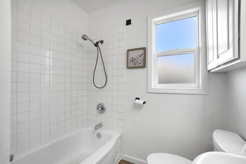 1705 163rd Smaller026.jpg