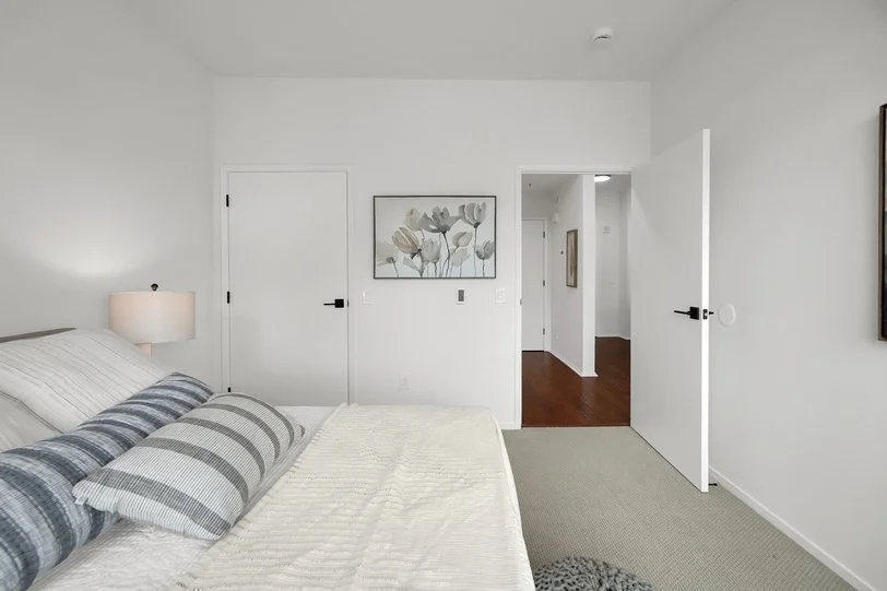 1 Lakeside Smaller 017.jpg