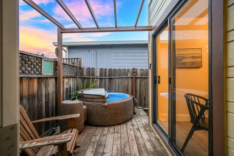 3467 Loma Vista Smaller 048.jpg