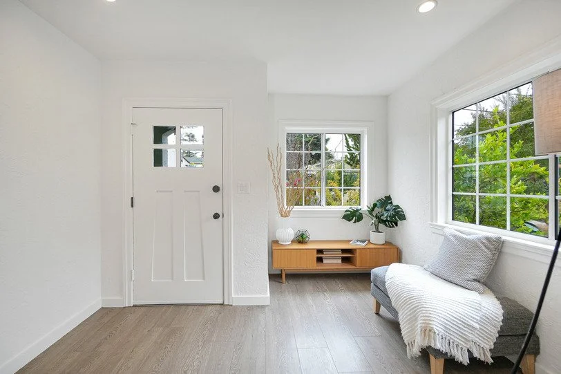 3911 Vale Avenue010.jpg