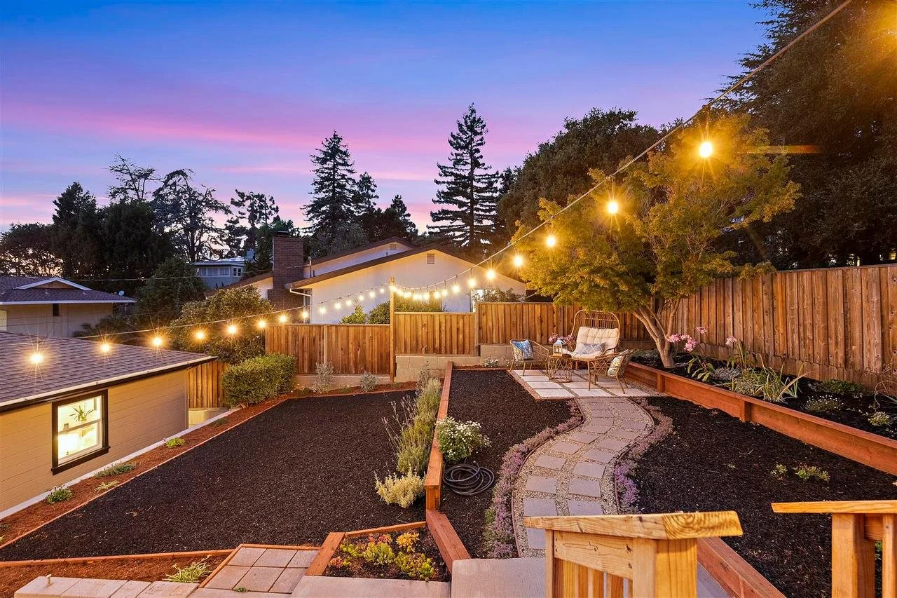 4198 Huntington St Smaller 082.jpg